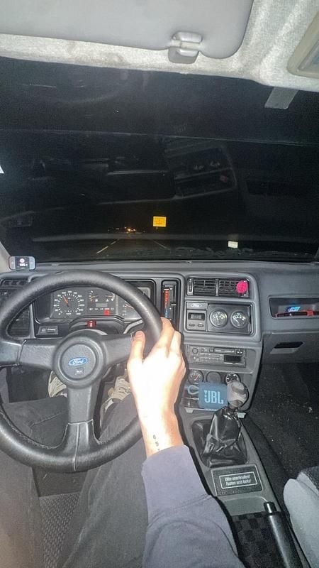 Gebraucht Ford Sierra 260 PS (191 kW) 1993 Blau Limousine