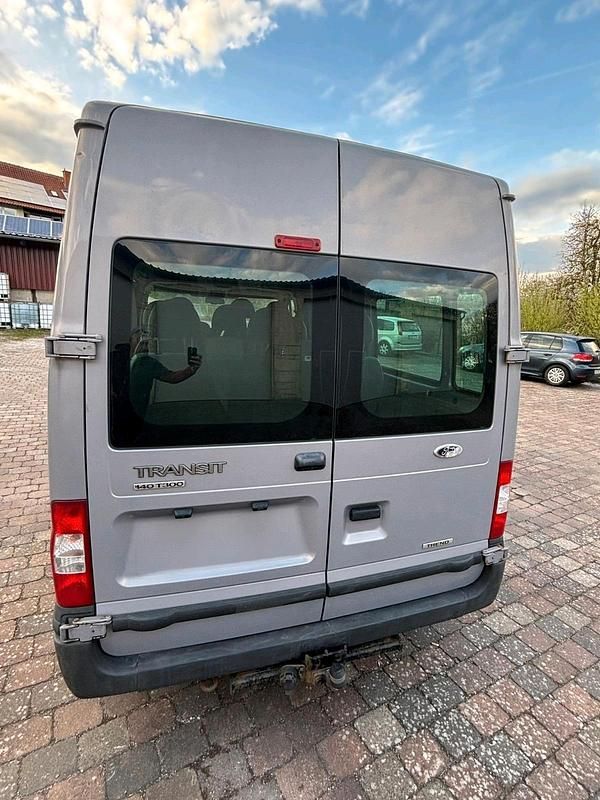 Gebraucht Ford Transit 140 PS (102 kW) 2012 Silber Van / Kleinbus