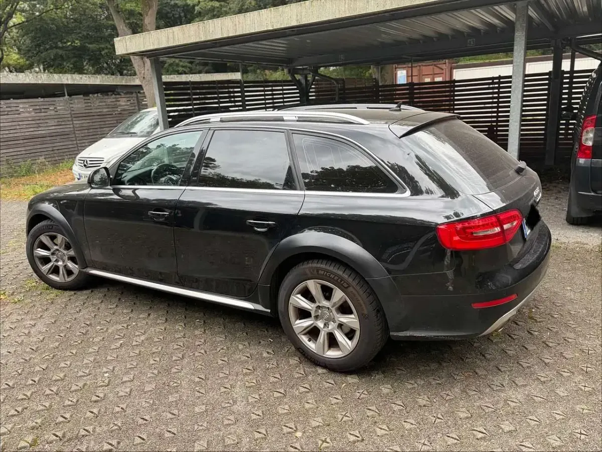 Gebraucht Audi A4 Allroad 245 PS (180 kW) 2014 Schwarz Kombi