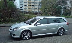 Gebraucht Opel Vectra OPC 190 PS (139 kW) 2008 Silber metallic Kombi