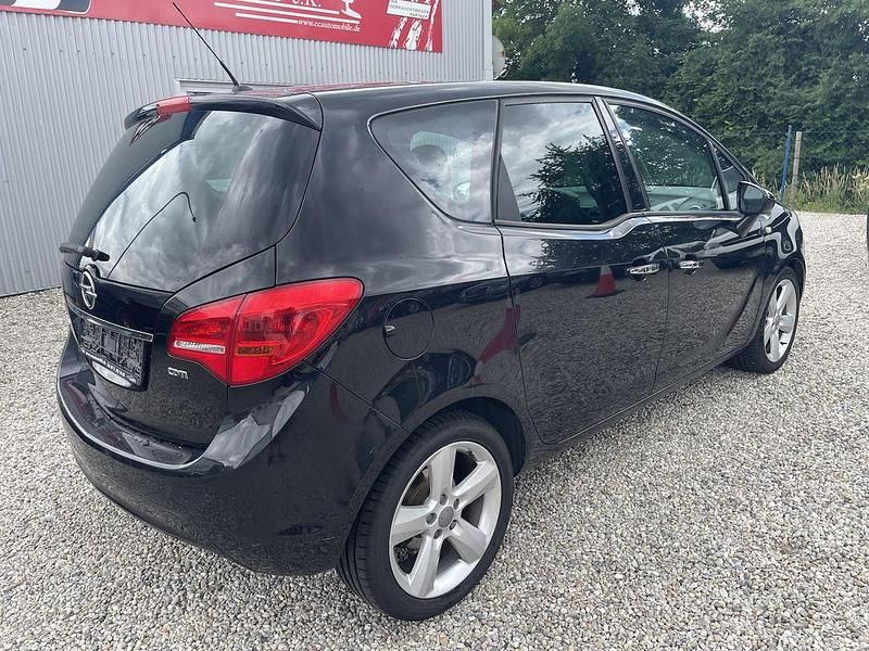 Gebraucht Opel Meriva Innovation 131 PS (96 kW) 2011 Schwarz Van / Kleinbus