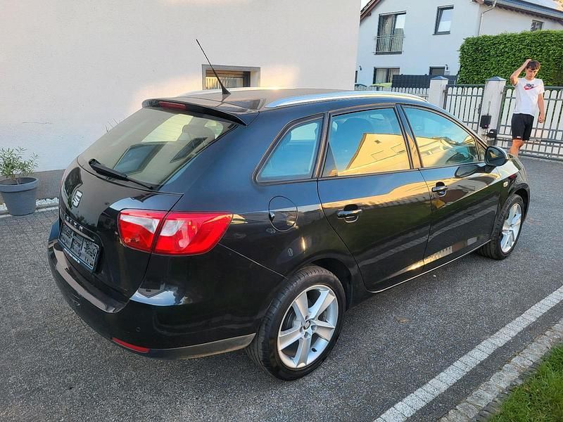 Gebraucht Seat Ibiza ST 75 PS (55 kW) 2014 Schwarz Kombi
