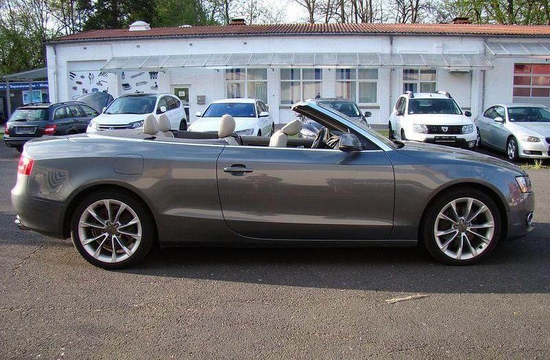 Gebraucht Audi A5 Cabriolet Sport 211 PS (155 kW) 2012 Grau Cabrio