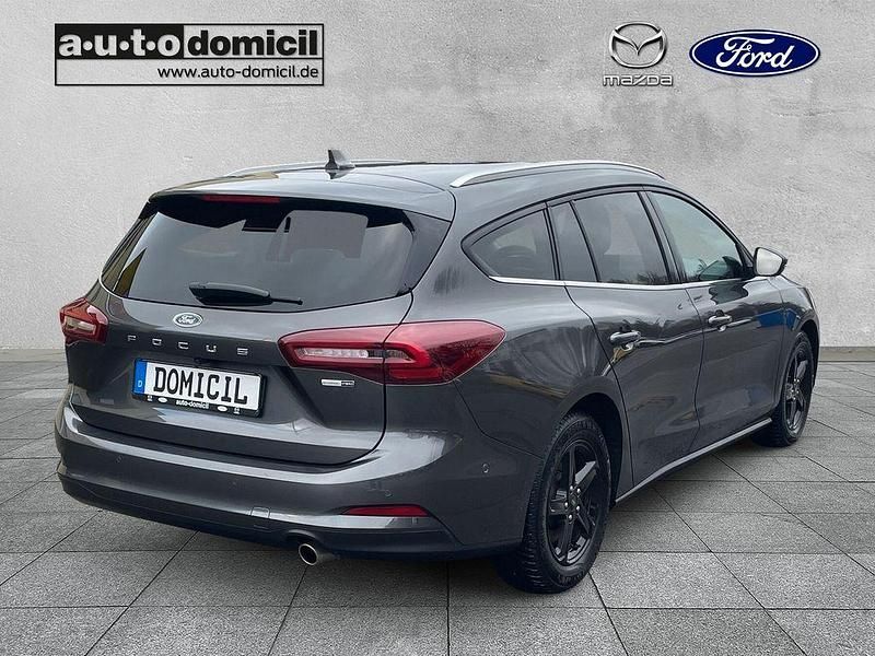 Gebraucht Ford Focus Titanium X 155 PS (114 kW) 2023 Grau Limousine