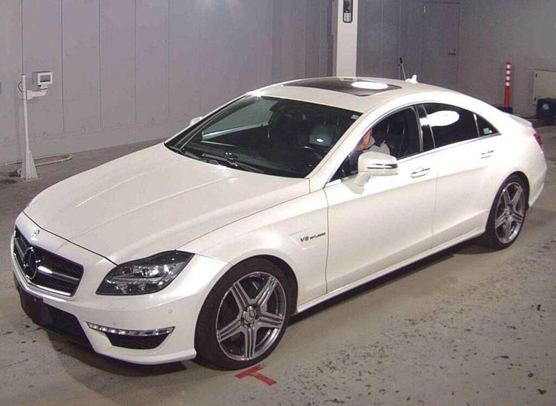 Gebraucht Mercedes CLS63 AMG AMG 557 PS (409 kW) 2011 Coupé