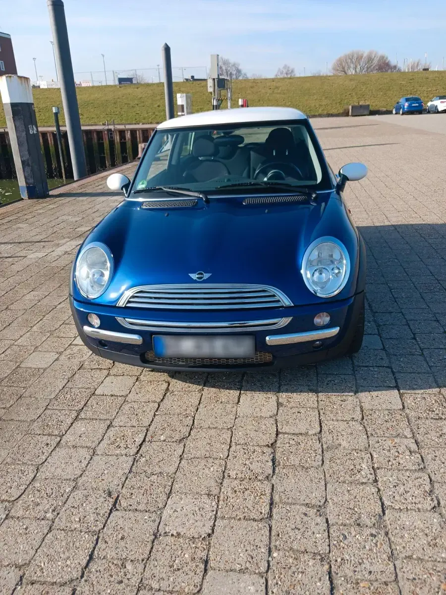 Usata Mini Cooper 115 CV (84 kW) 2003 Blu Utilitaria