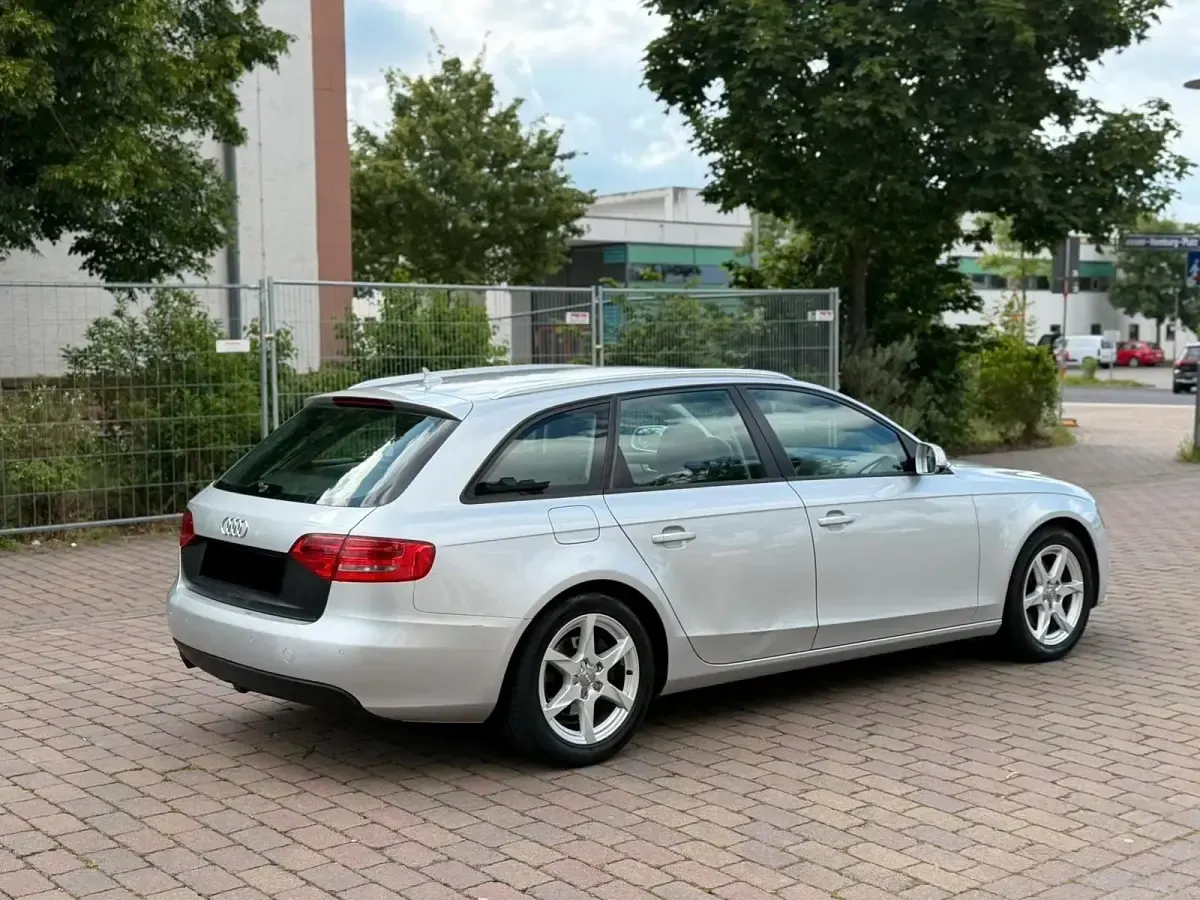 Occasion Audi A4 Comfort 177 ch (130 kW) 2011 Argent Break