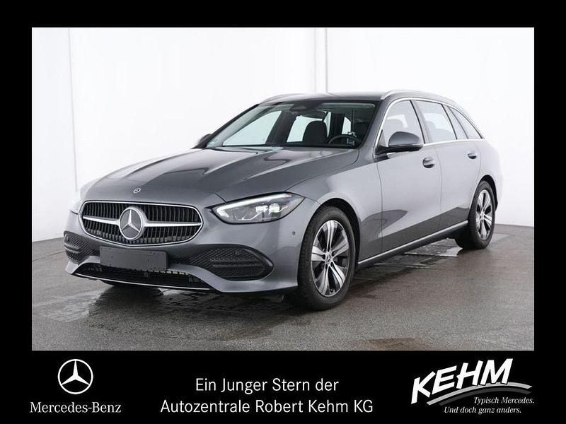 Selenitgrau (metallic) Gebraucht 2024 Mercedes C180 Kombi | 34.440 € (Guter Preis) - Bild 1/4