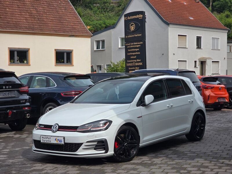Weiß Gebraucht 2017 VW Golf VII GTI Limousine | 16.900 € (Fairer Preis) - Bild 1/4
