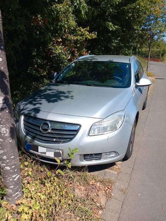 Silber Gebraucht 2012 Opel Insignia Innovation Kombi | 1.700 € (Superpreis) - Bild 1/4