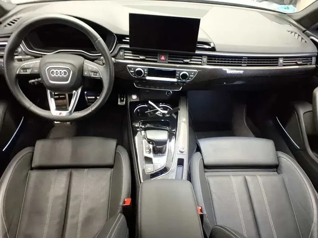 Gebraucht Audi S4 Ambiente 341 PS (250 kW) 2023 Individuallackierungen audi exclusive Kombi