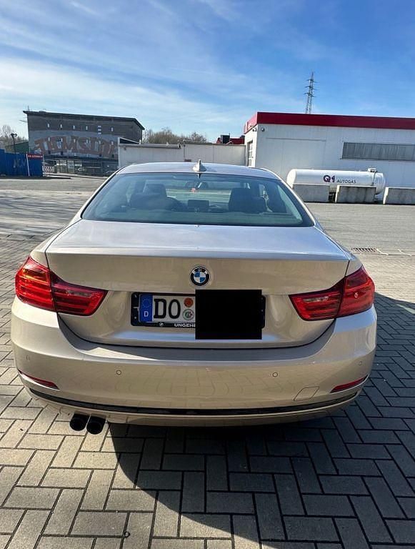 Gebraucht BMW 428 Sport Line 245 PS (180 kW) 2014 Silber Coupé