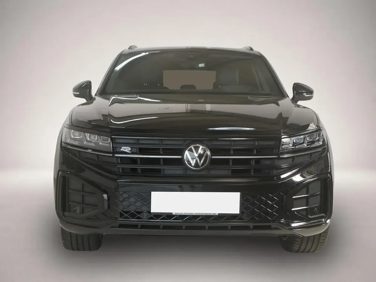 Gebraucht VW Touareg Style 286 PS (210 kW) 2025 Manufacturer SUV