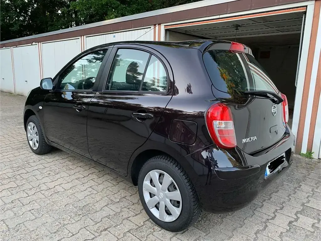 Gebraucht Nissan Micra 80 PS (58 kW) 2012 Schwarz Kleinwagen