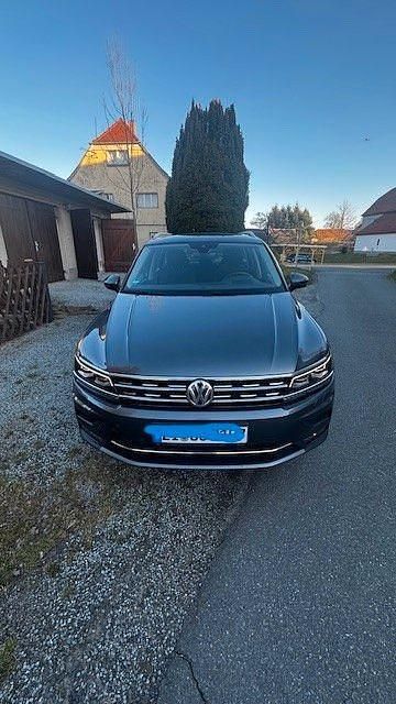 Gebraucht VW Tiguan Highline 150 PS (110 kW) 2019 Grau SUV
