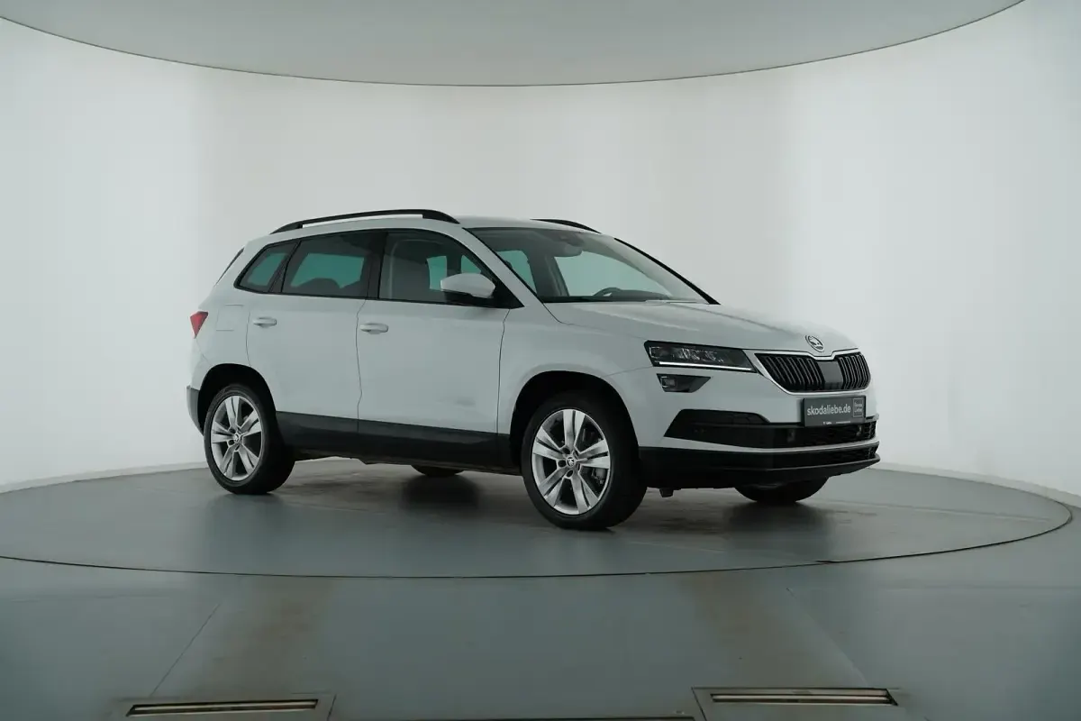 Gebraucht Skoda Karoq Style 150 PS (110 kW) 2018 Moonweiss metallic SUV