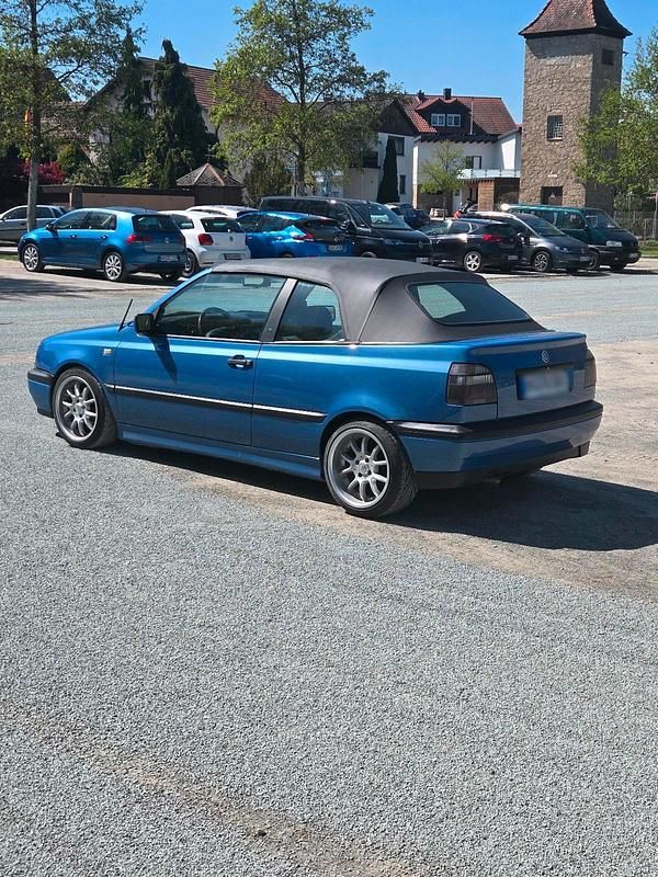 Gebraucht VW Golf Cabriolet 75 PS (55 kW) 1994 Blau Cabrio