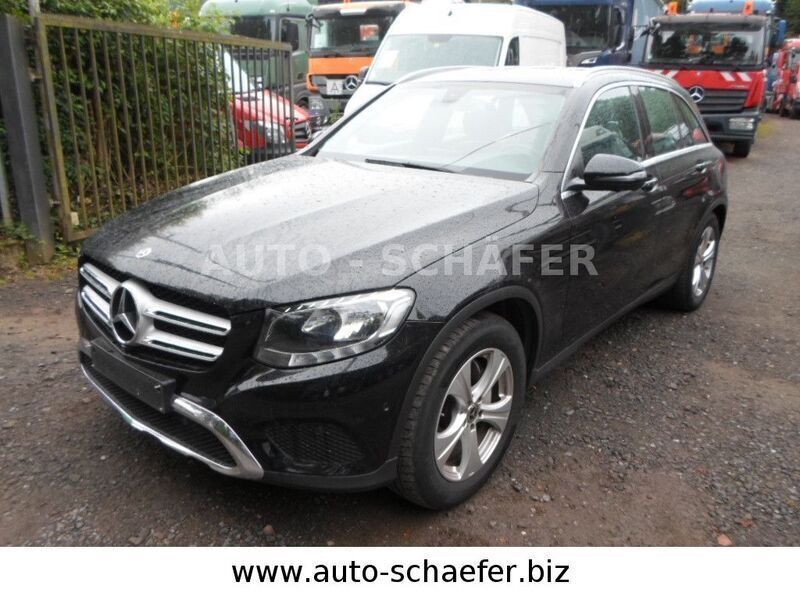 Gebraucht Mercedes GLC350 258 PS (189 kW) 2018 Schwarz SUV