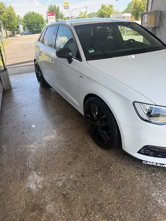 Gebraucht Audi A3 S-Line 125 PS (91 kW) 2013 Weiß Limousine