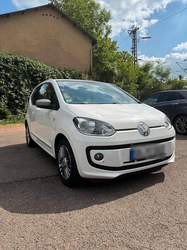 Weiß Gebraucht 2014 VW up! Kleinwagen | 3.300 € (Etwas zu teuer) - Bild 1/4
