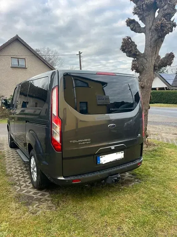 Gebraucht Ford Tourneo Custom 131 PS (96 kW) 2020 Grau Van