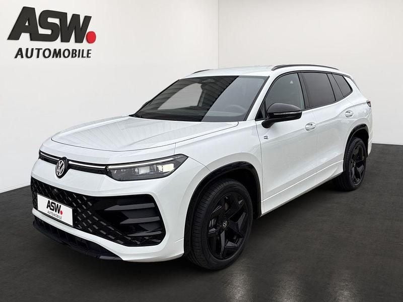 Neu VW Tayron R-line 204 PS (150 kW) 2025 Pure white SUV