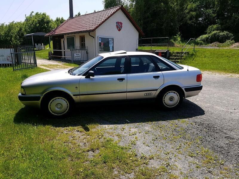 Silber Gebraucht 1994 Audi 80 Limousine | 3.200 € - Bild 1/4