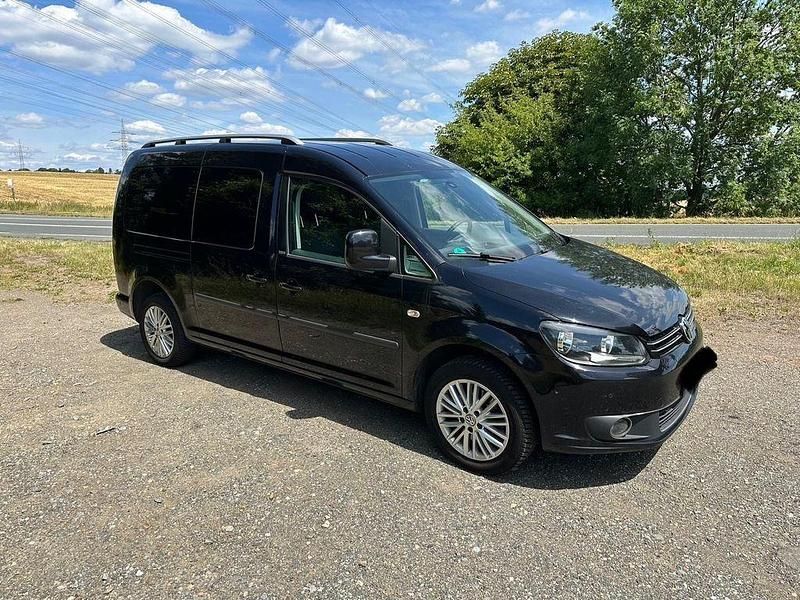 Schwarz Gebraucht 2015 VW Caddy Maxi Van / Kleinbus | 9.500 € (Fairer Preis) - Bild 1/4