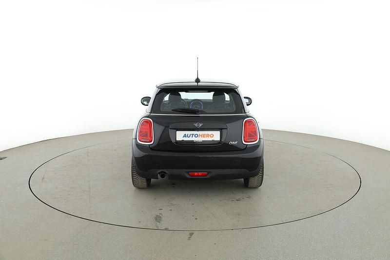 Usado Mini ONE 2018 Preto Citadino