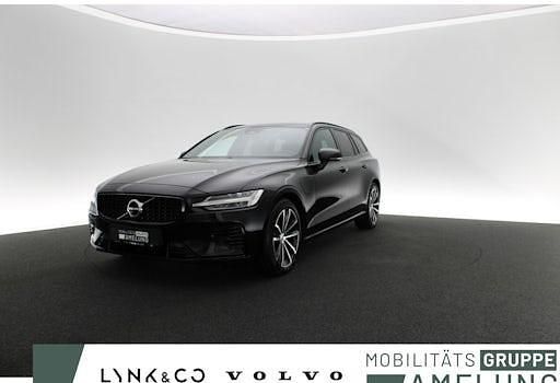 Neu Volvo V60 Plus 455 PS (334 kW) 2026 Schwarz Kombi