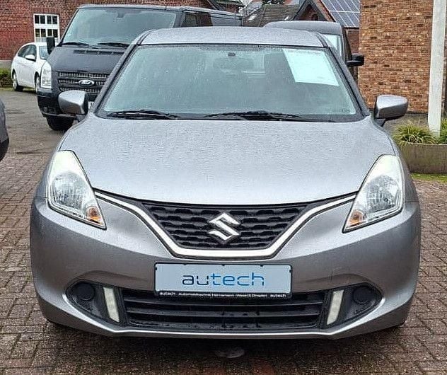 Gebraucht Suzuki Baleno 90 PS (66 kW) 2017 Grau Kleinwagen