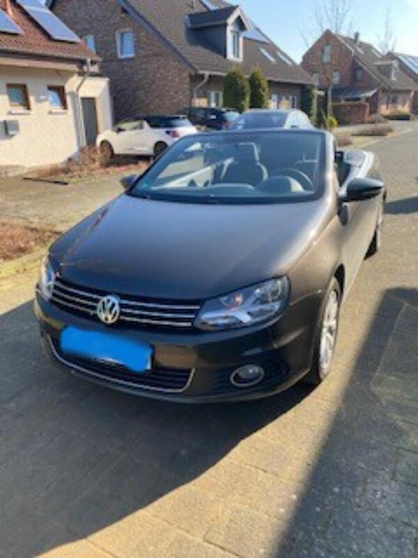 Braun Gebraucht 2014 VW Eos Cabrio | 12.500 € - Bild 1/4