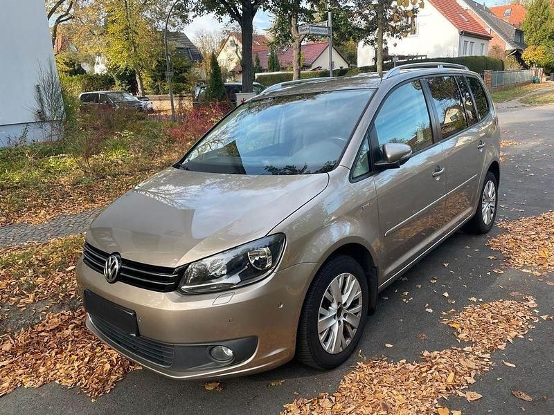 Beige Gebraucht 2013 VW Touran Life Van / Kleinbus | 7.900 € (Fairer Preis) - Bild 1/4