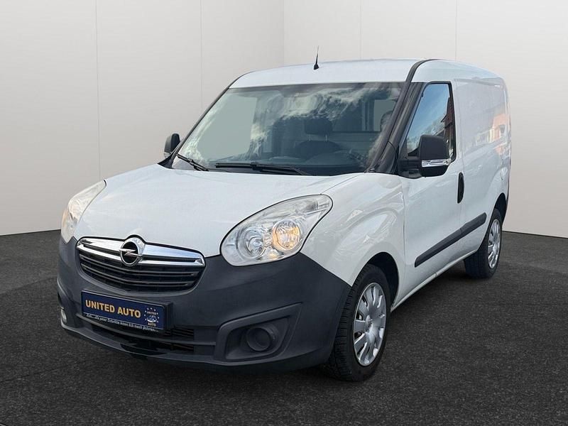 Gebraucht Opel Combo 95 PS (69 kW) 2015 Weiß Van / Kleinbus