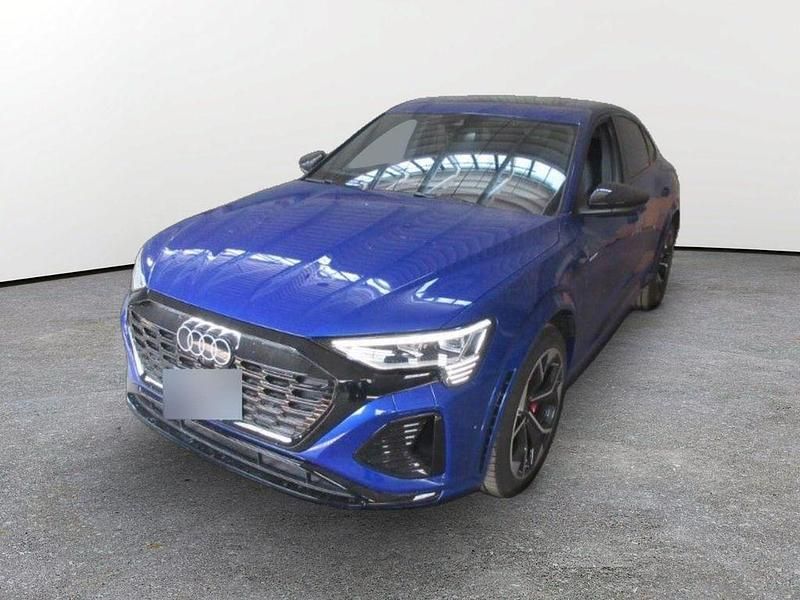 Blau Gebraucht 2024 Audi SQ8 Sportback e-tron Sport SUV | 69.990 € - Bild 1/3