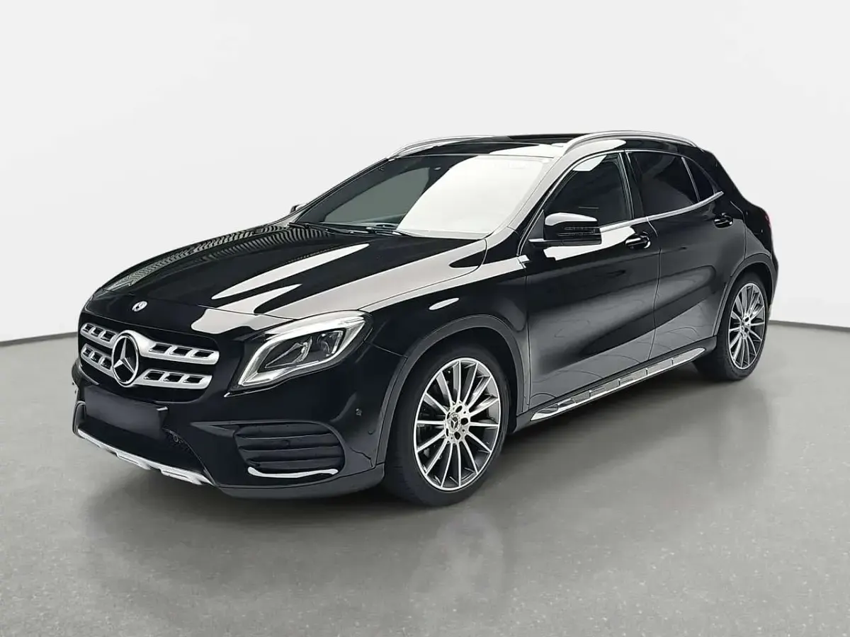 Gebraucht Mercedes GLA250 AMG line 211 PS (155 kW) 2019 Schwarz SUV