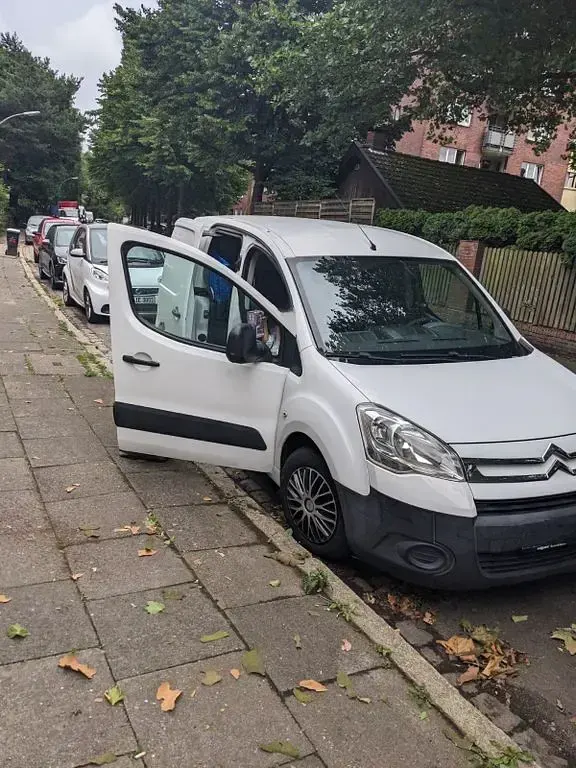 Gebraucht Citroën Berlingo 75 PS (55 kW) 2009 Weiß Van / Kleinbus