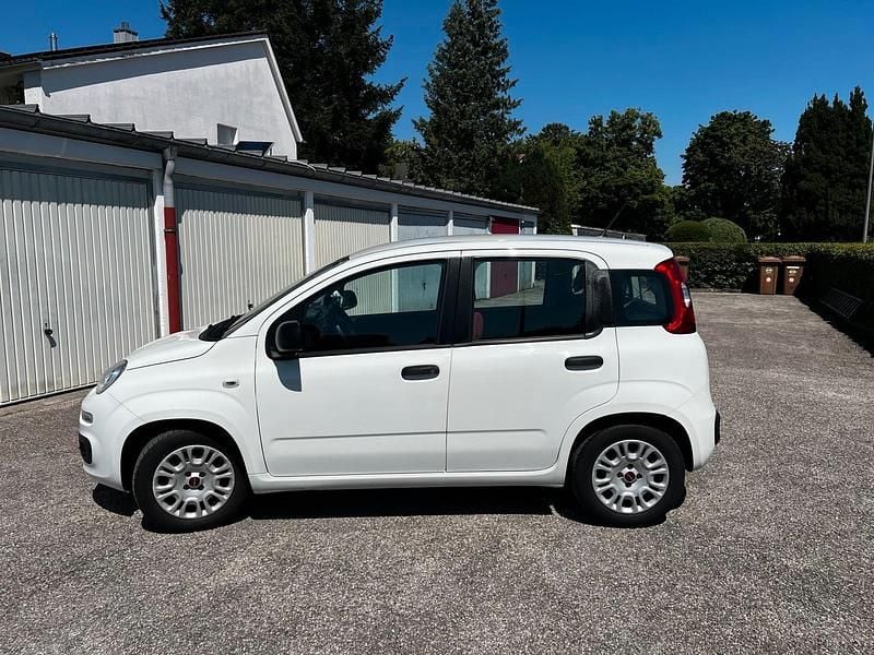 Weiß Gebraucht 2016 Fiat Panda Kleinwagen | 7.500 € (Fairer Preis) - Bild 1/4