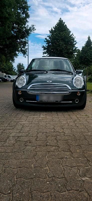 Grün Gebraucht 2005 Mini Cooper Kleinwagen | 2.300 € (Teuer) - Bild 1/4