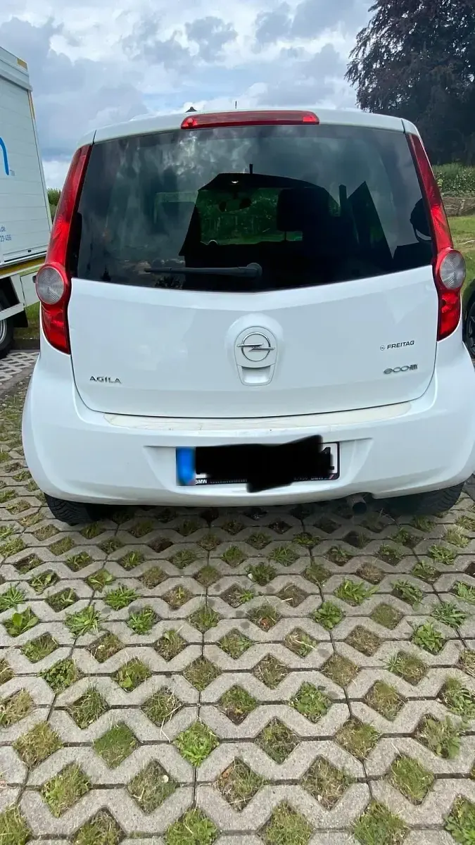 Gebraucht Opel Agila 65 PS (47 kW) 2010 Weiß Kleinwagen