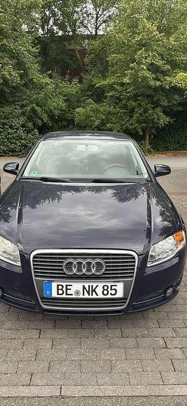 Blau Gebraucht 2006 Audi A4 Limousine | 1.550 € (Superpreis) - Bild 1/4