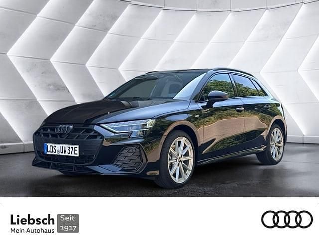 Mythosschwarz metallic Gebraucht 2025 Audi A3 Sportback e-tron S-Line Limousine | 44.890 € - Bild 1/4