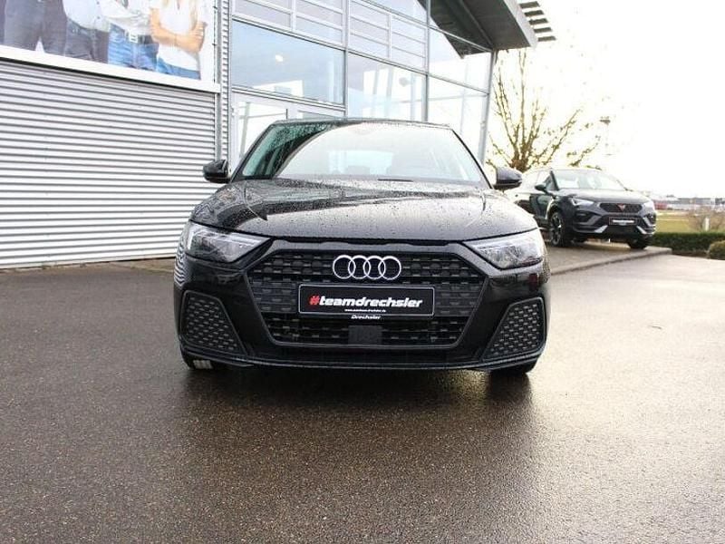 Gebraucht Audi A1 Advanced 95 PS (69 kW) 2023 Schwarz SUV