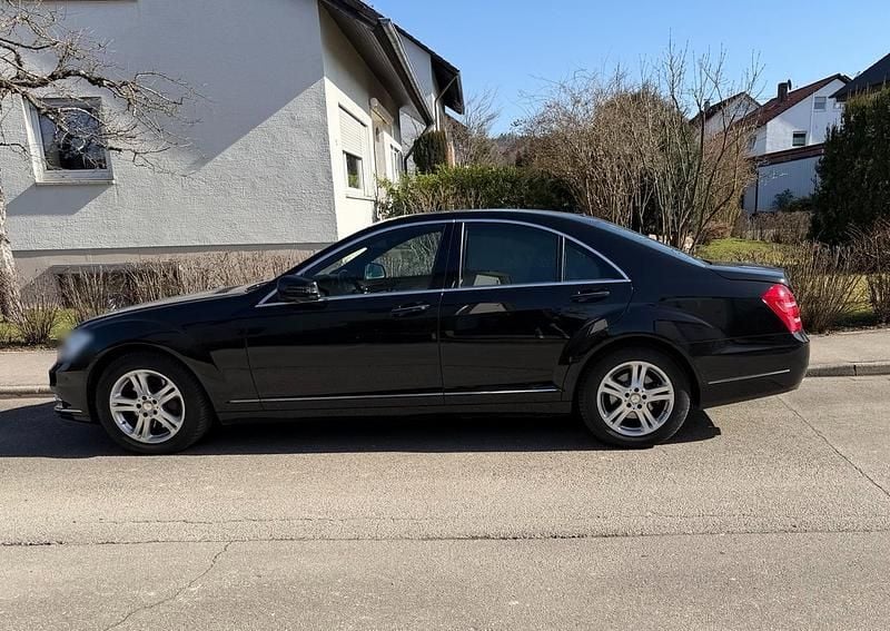 Gebraucht Mercedes S350 272 PS (200 kW) 2010 Schwarz Limousine
