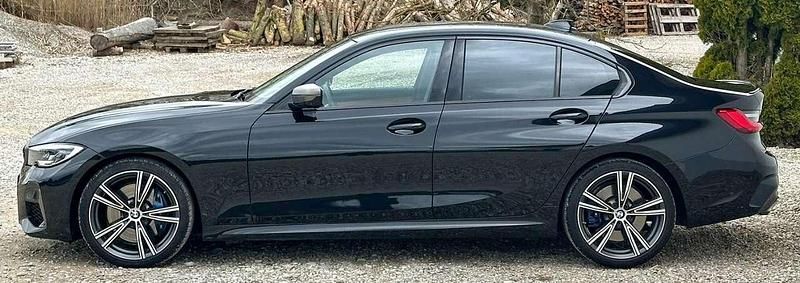Gebraucht BMW 340 374 PS (275 kW) 2021 Black sapphire metallic Limousine