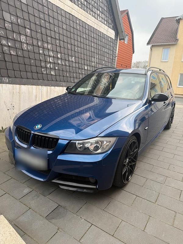 Gebraucht BMW 320 M Sport 177 PS (130 kW) 2008 Blau Kombi