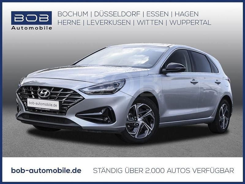 Silber Gebraucht 2024 Hyundai i30 Limousine | 19.890 € (Guter Preis) - Bild 1/3