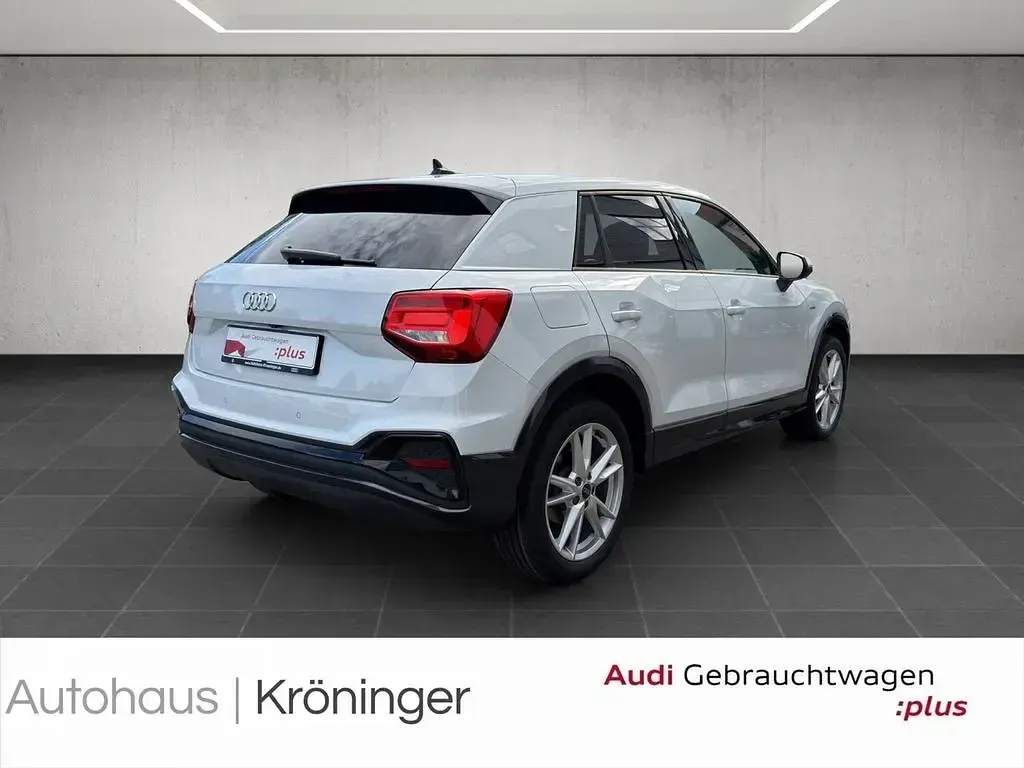 Gebraucht Audi Q2 S-Line 150 PS (110 kW) 2025 Weiß SUV