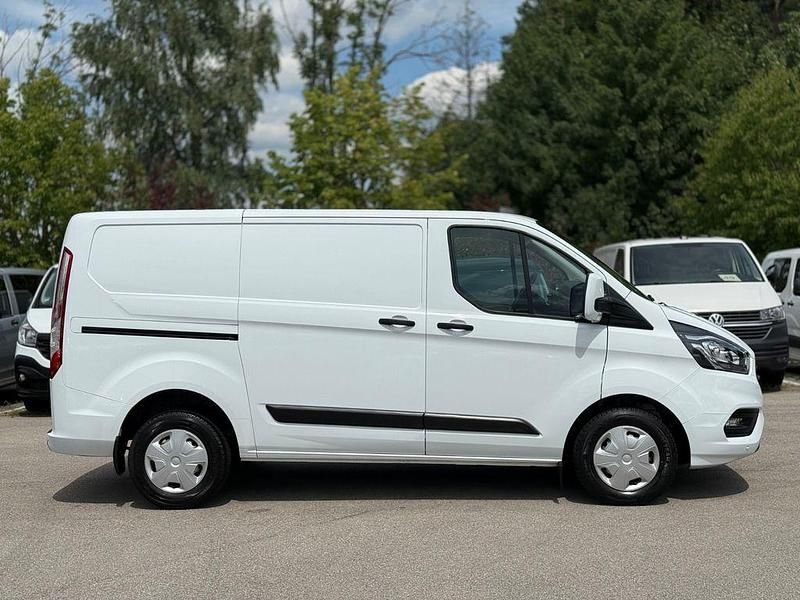 Gebraucht Ford Transit Custom 105 PS (77 kW) 2020 Weiß Van / Kleinbus