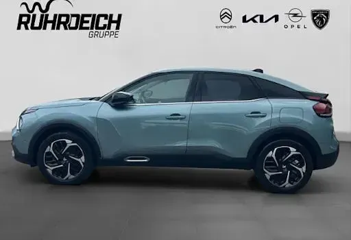 Gebraucht Citroën C4 Shine 131 PS (96 kW) 2023 Andere SUV